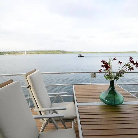 Hausboote Und Ferienhaeuser Marina Dom wakacyjny Mucheln