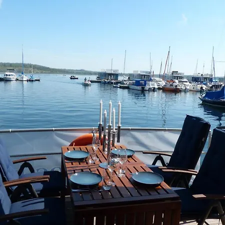 Hausboote Und Marina *