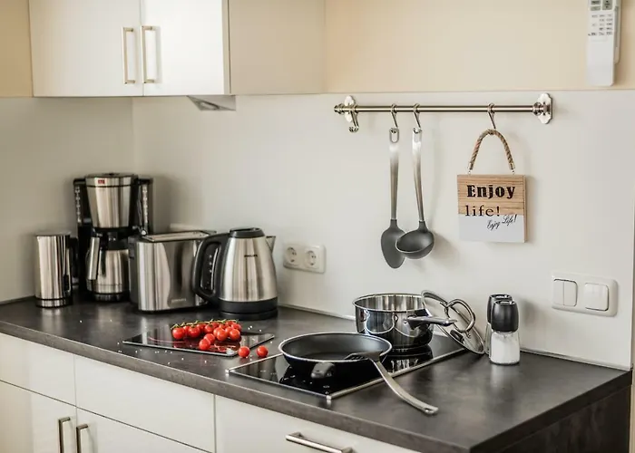 Nyaraló Hausboote Und Ferienhaeuser Marina *